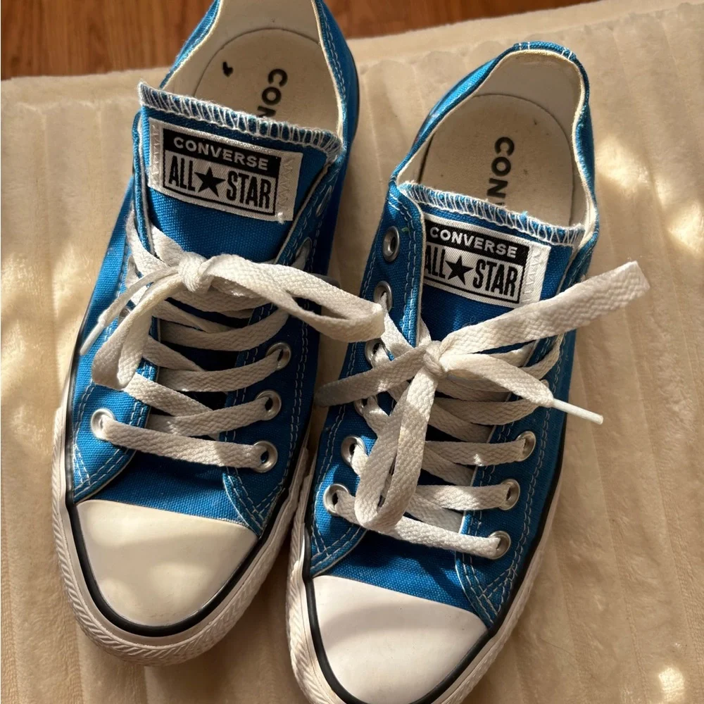 Converse Chuck Taylor All Star Low Top Blue Sneakers